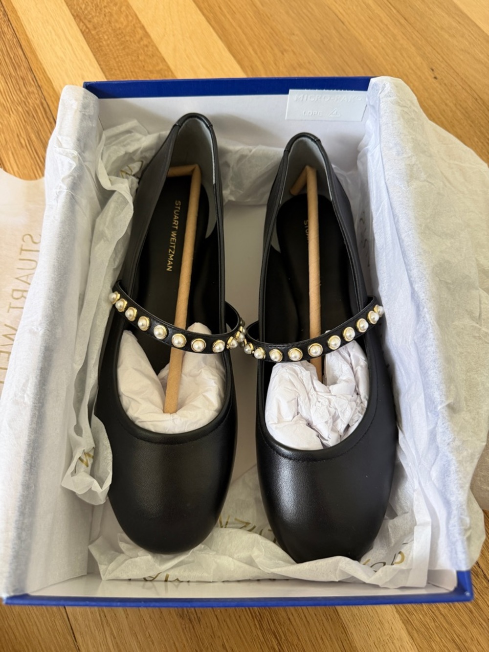 New Stuart Weitzman Ari Pearl Ballet Flats - Picture 3 of 5